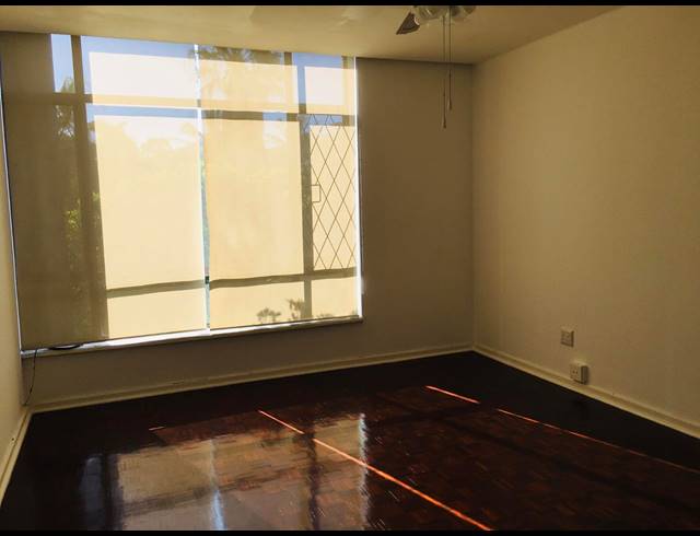 1 BEDROOM FLAT TO LET IN NORTH BEACH